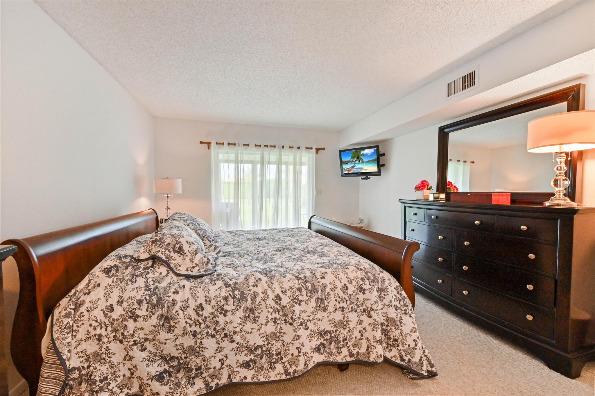 5919 Areca Palm Court B