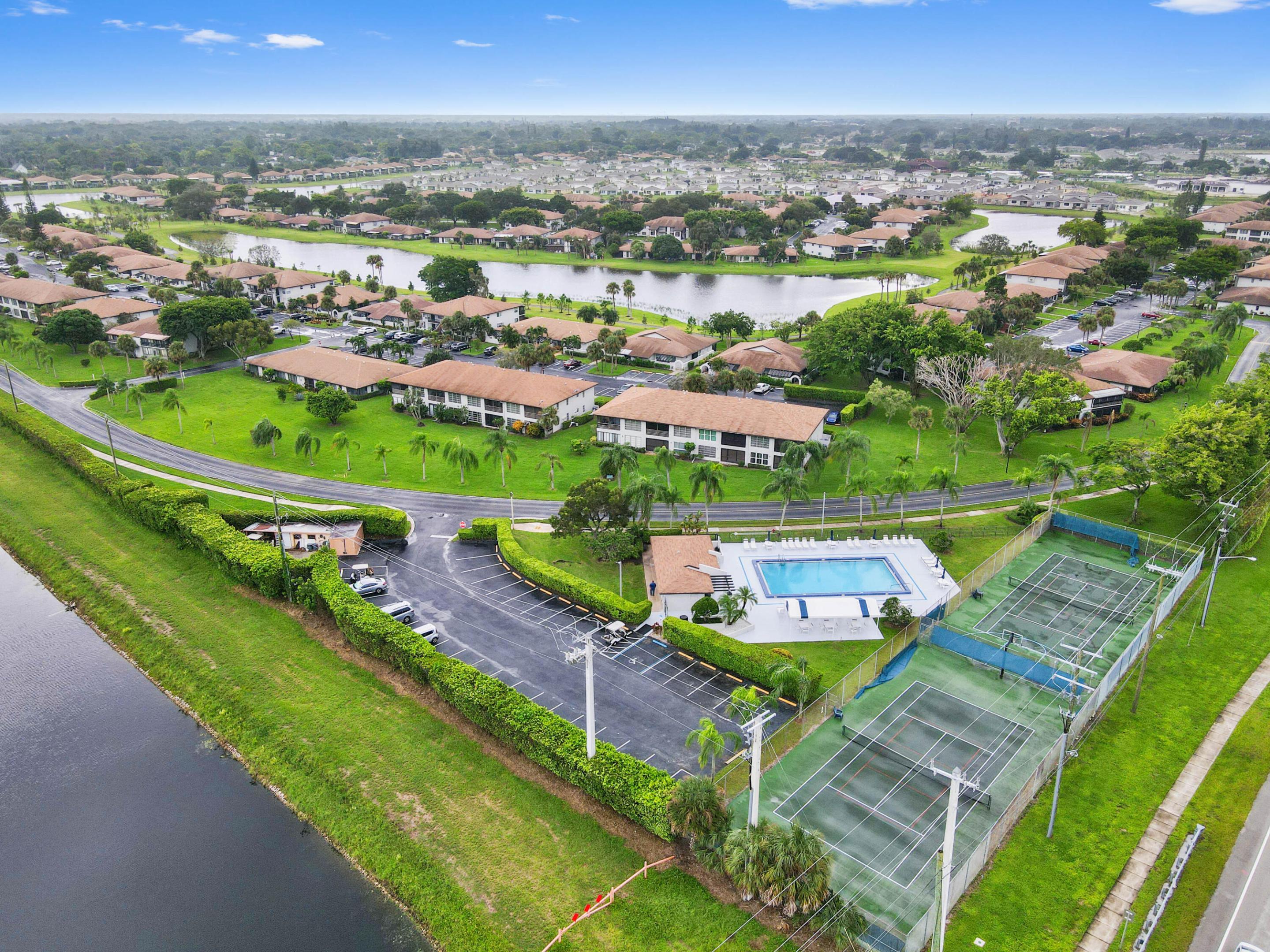 5919 Areca Palm Court B