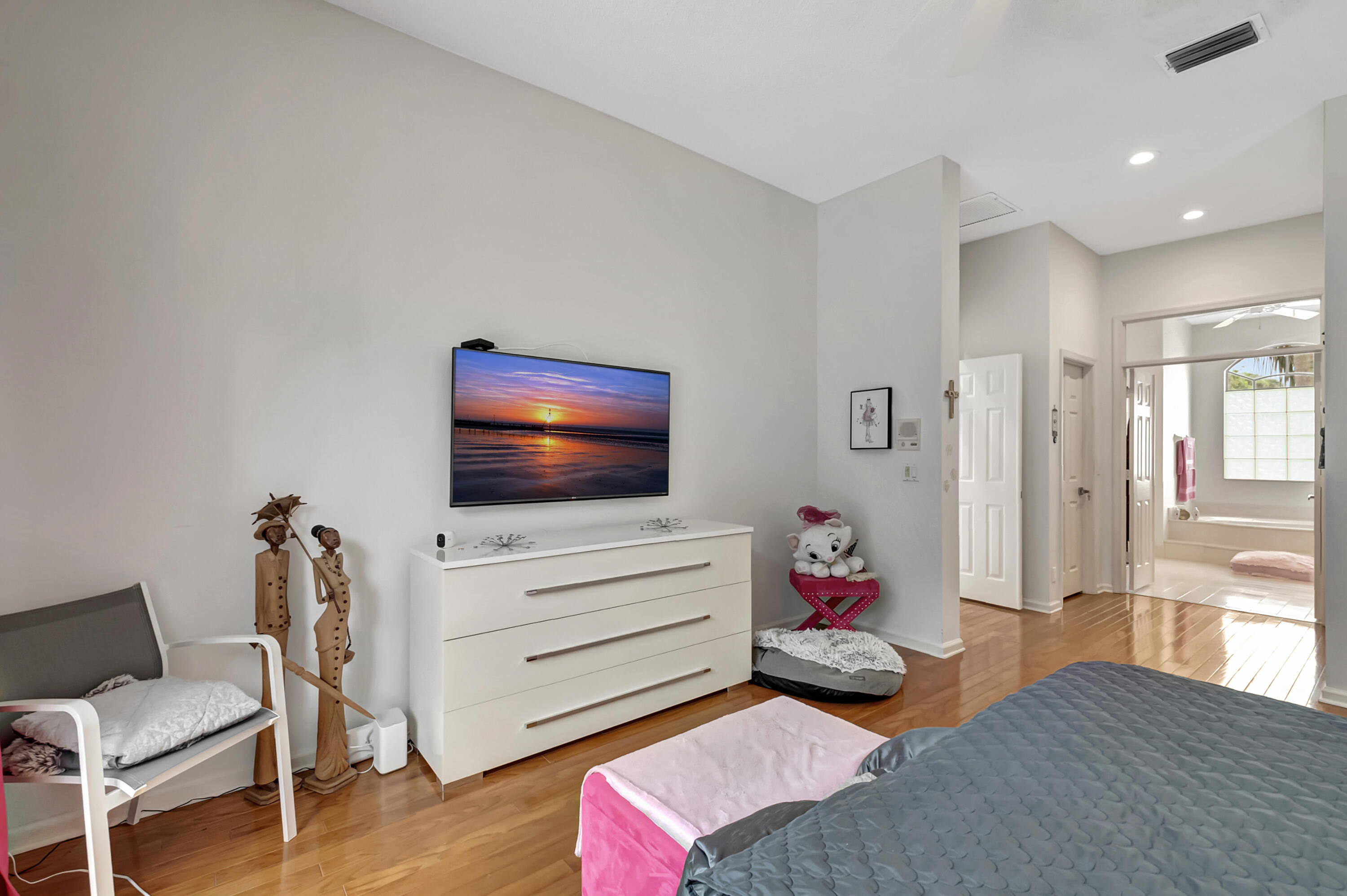 7840 Bridlington Drive