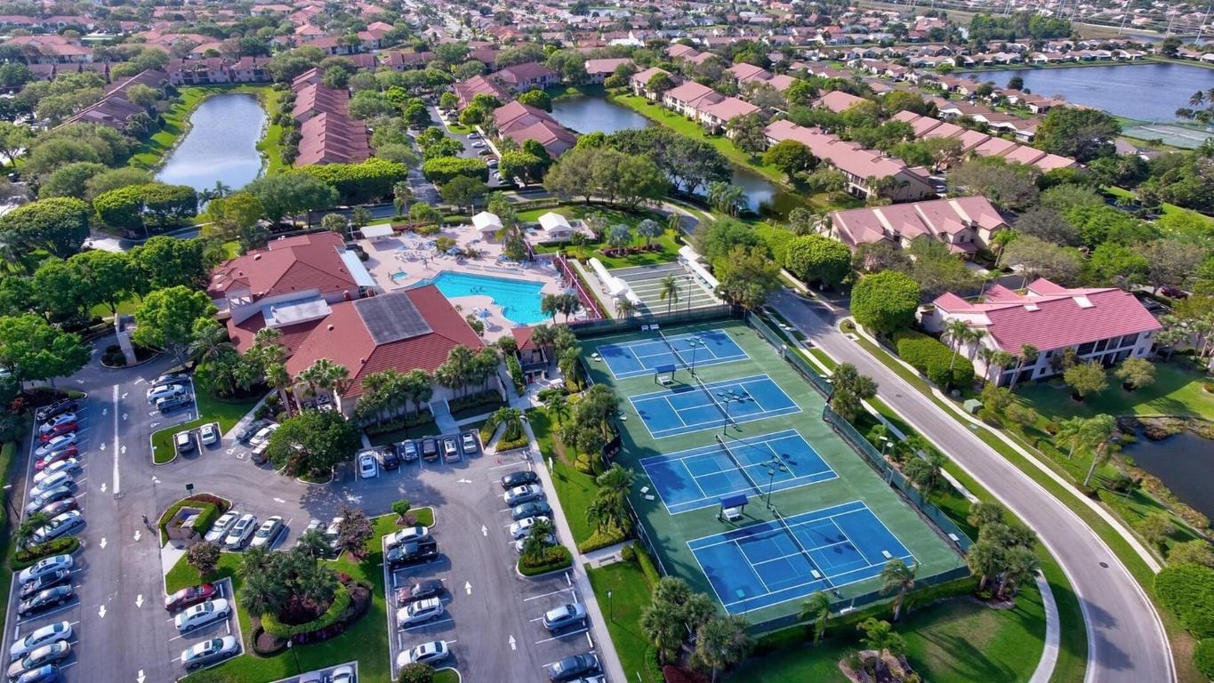 5131 Europa Drive, G, Boynton Beach Unit: G