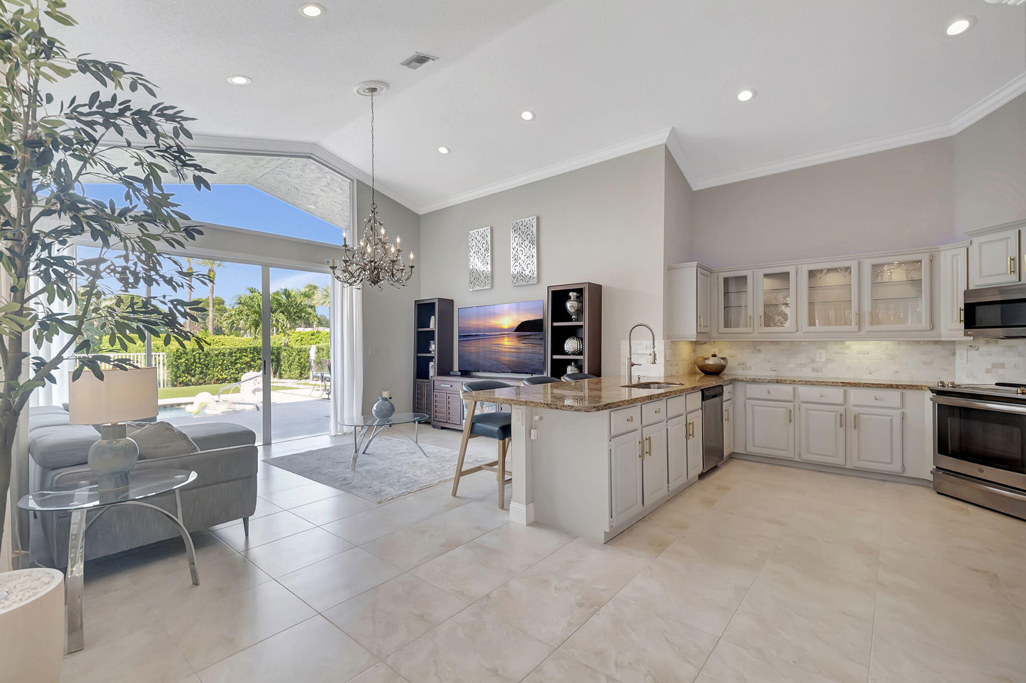 9115 Long Lake Palms Drive