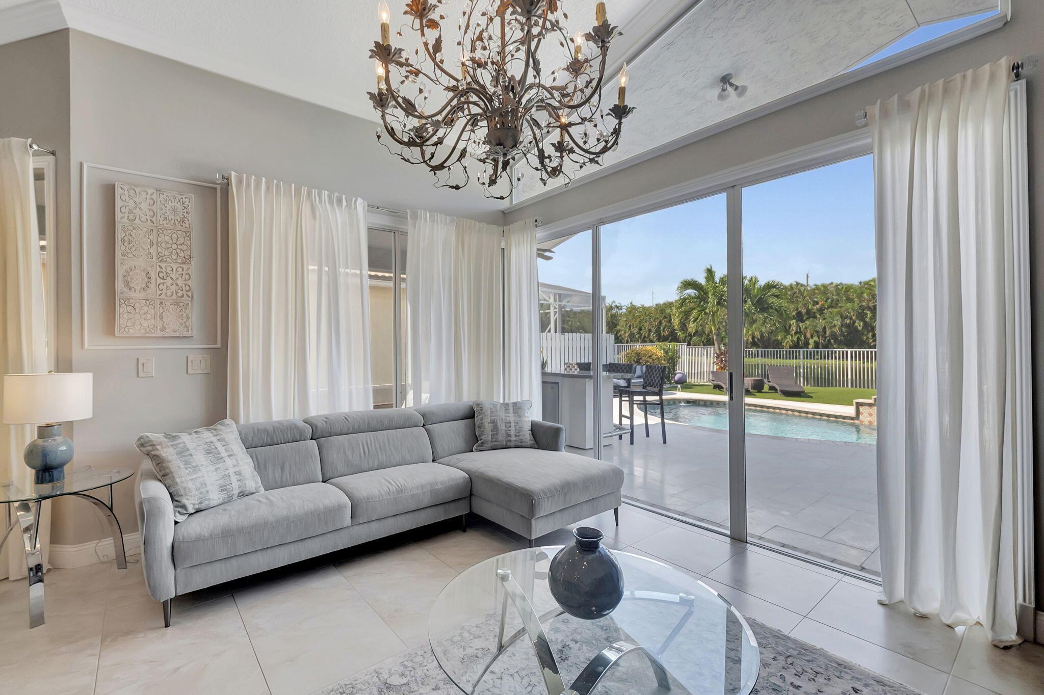 9115 Long Lake Palms Drive