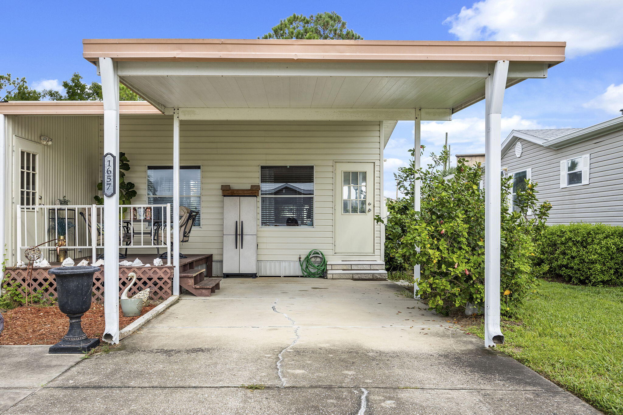 1657 Elkhart Circle