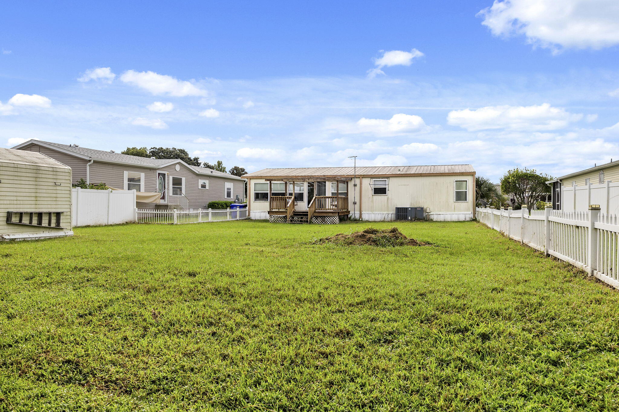 1657 Elkhart Circle