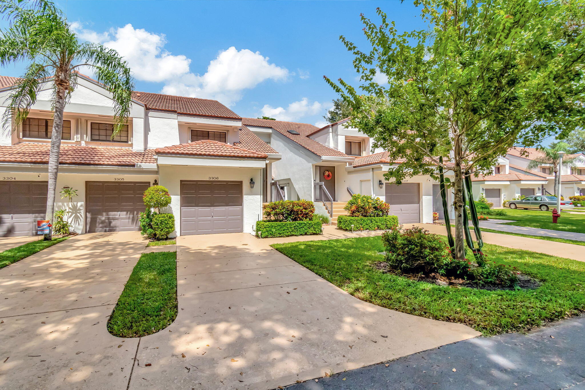 3306 Black Oak Court