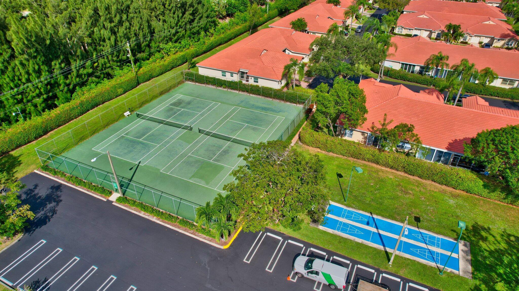 3306 Black Oak Court