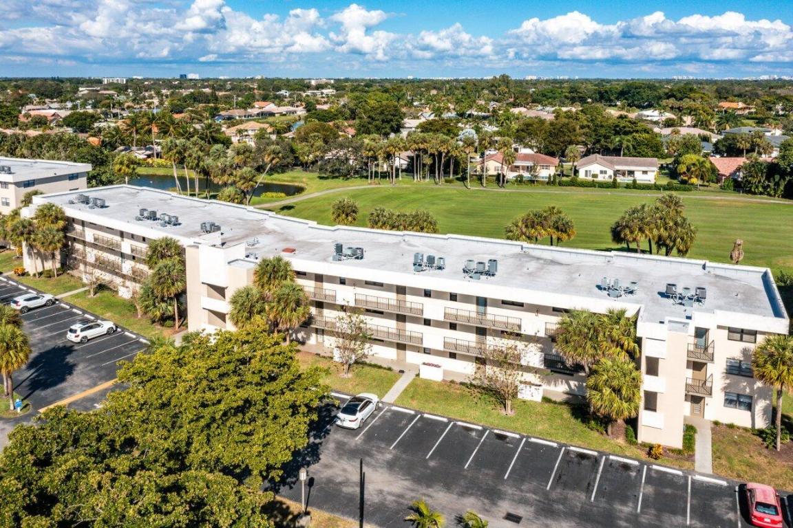 2420 Deer Creek Country Club Boulevard 205-D, Deerfield Beach Unit: 205-D