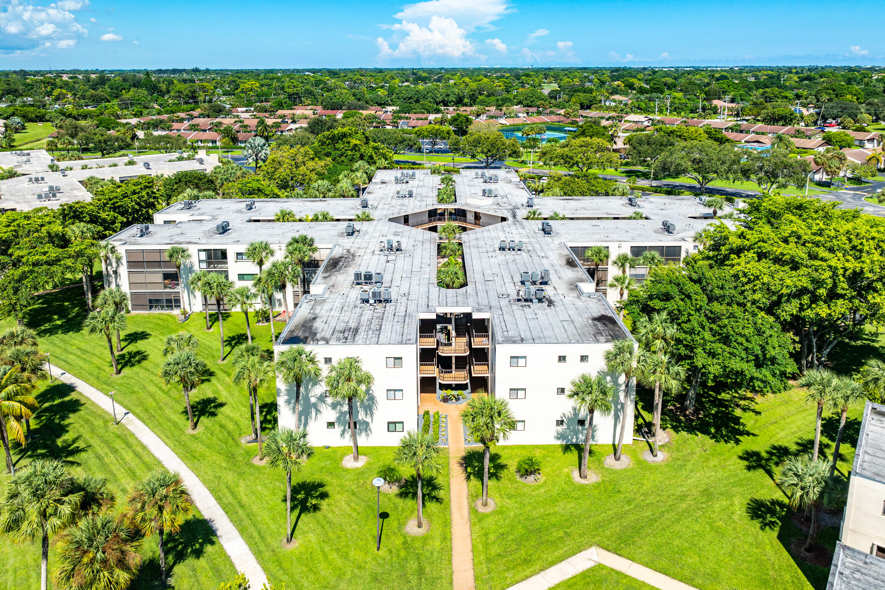 5100 Las Verdes Circle 207