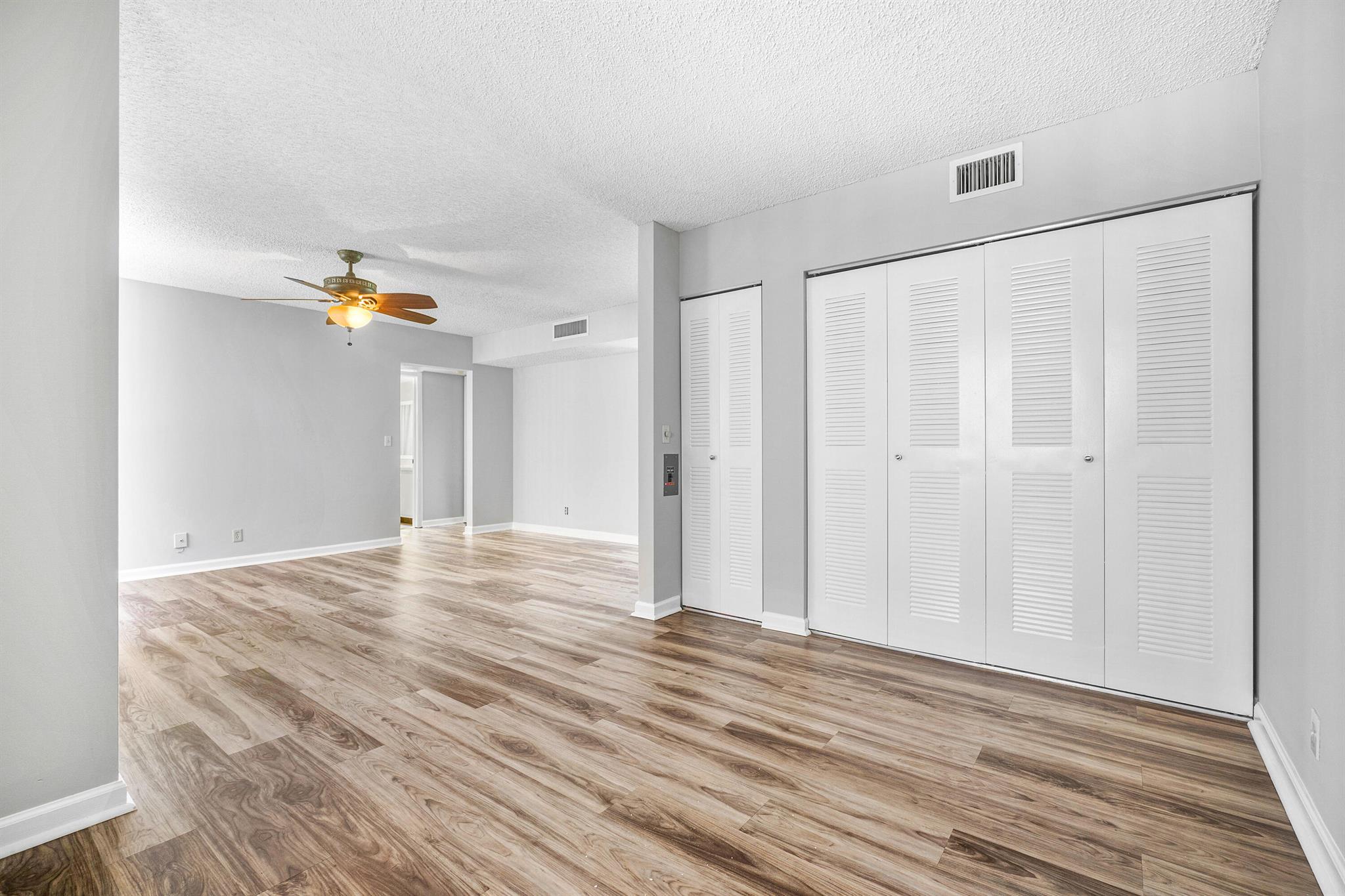 5100 Las Verdes Circle 207