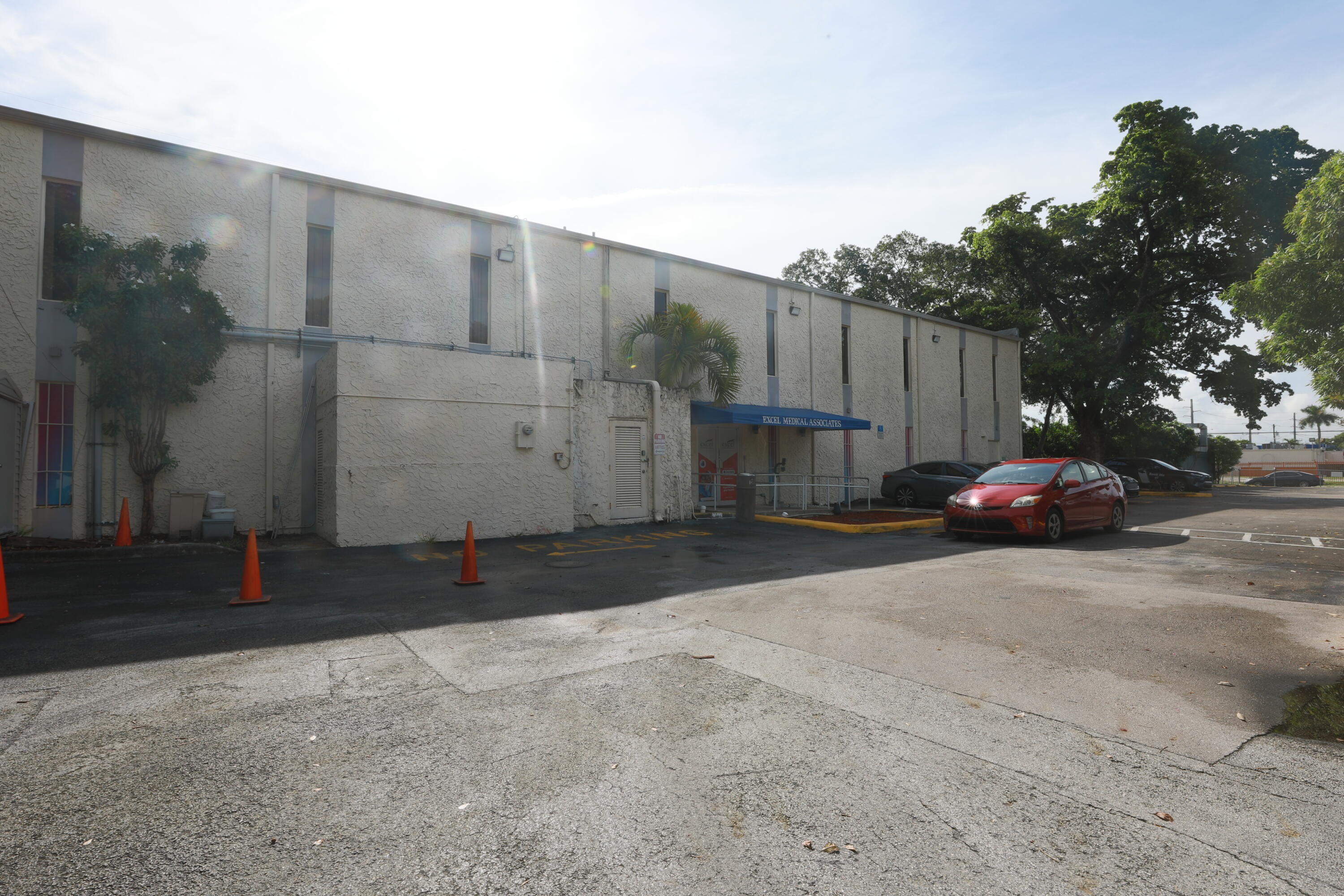 15490 NW 7th Avenue 207