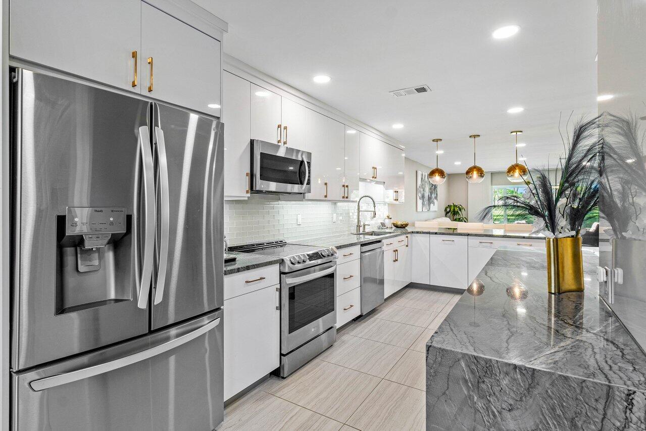 13 Westgate Lane 13c