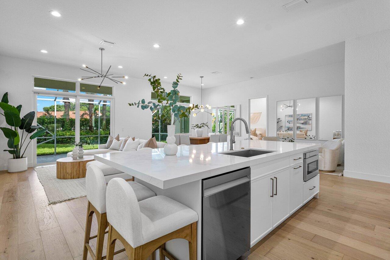 5359 Ventura Drive