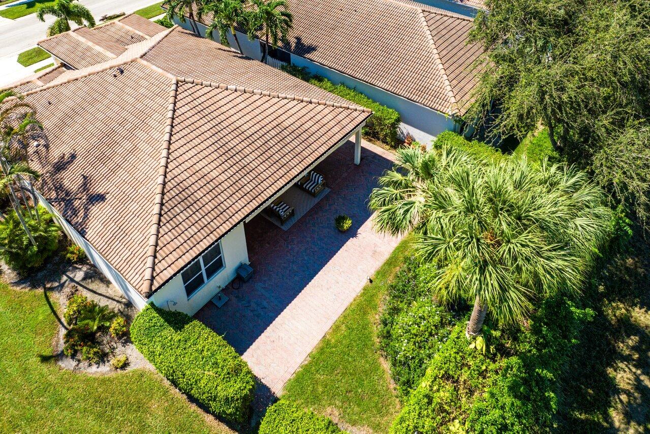 5151 Ventura Drive