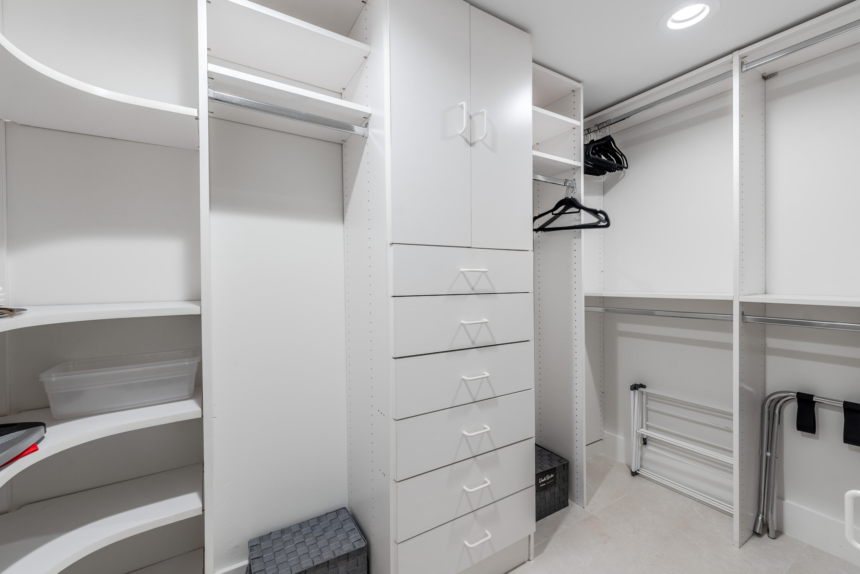 7677 Glendevon Lane, 1704, Delray Beach Unit: 1704