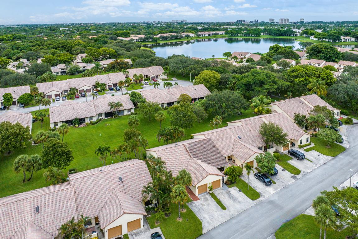 417 Cottonwood Place, Boca Raton