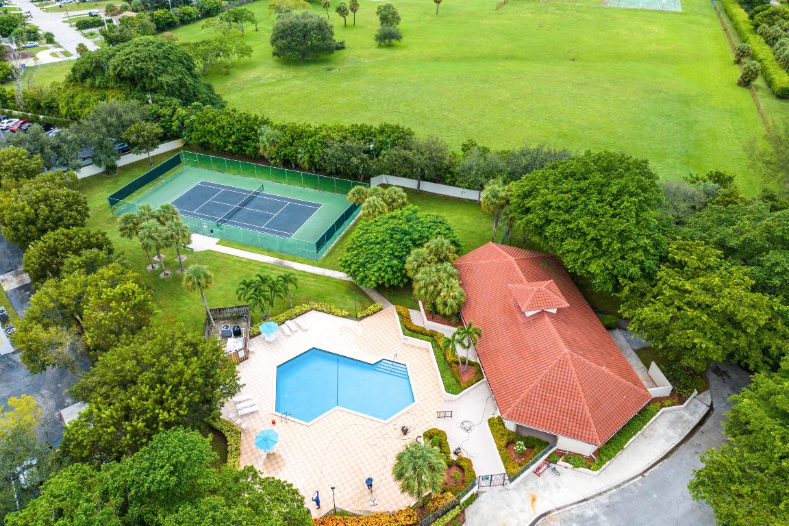 417 Cottonwood Place, Boca Raton