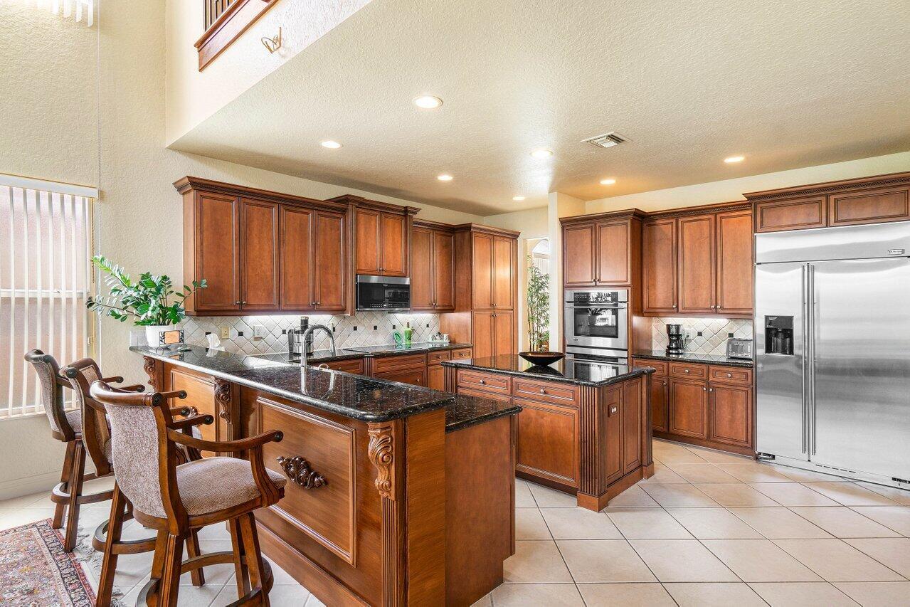 8674 Yellow Rose Court ()