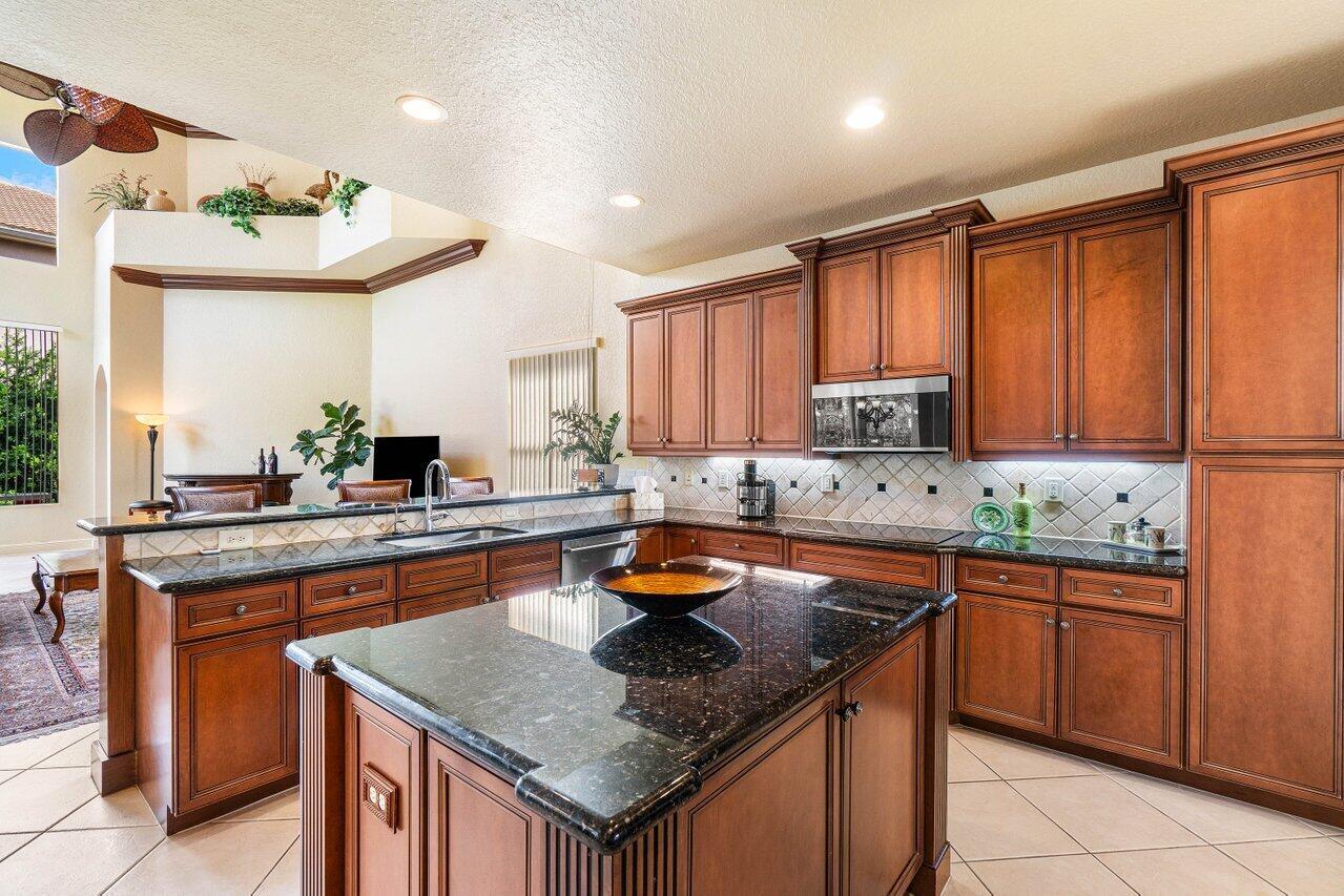 8674 Yellow Rose Court ()