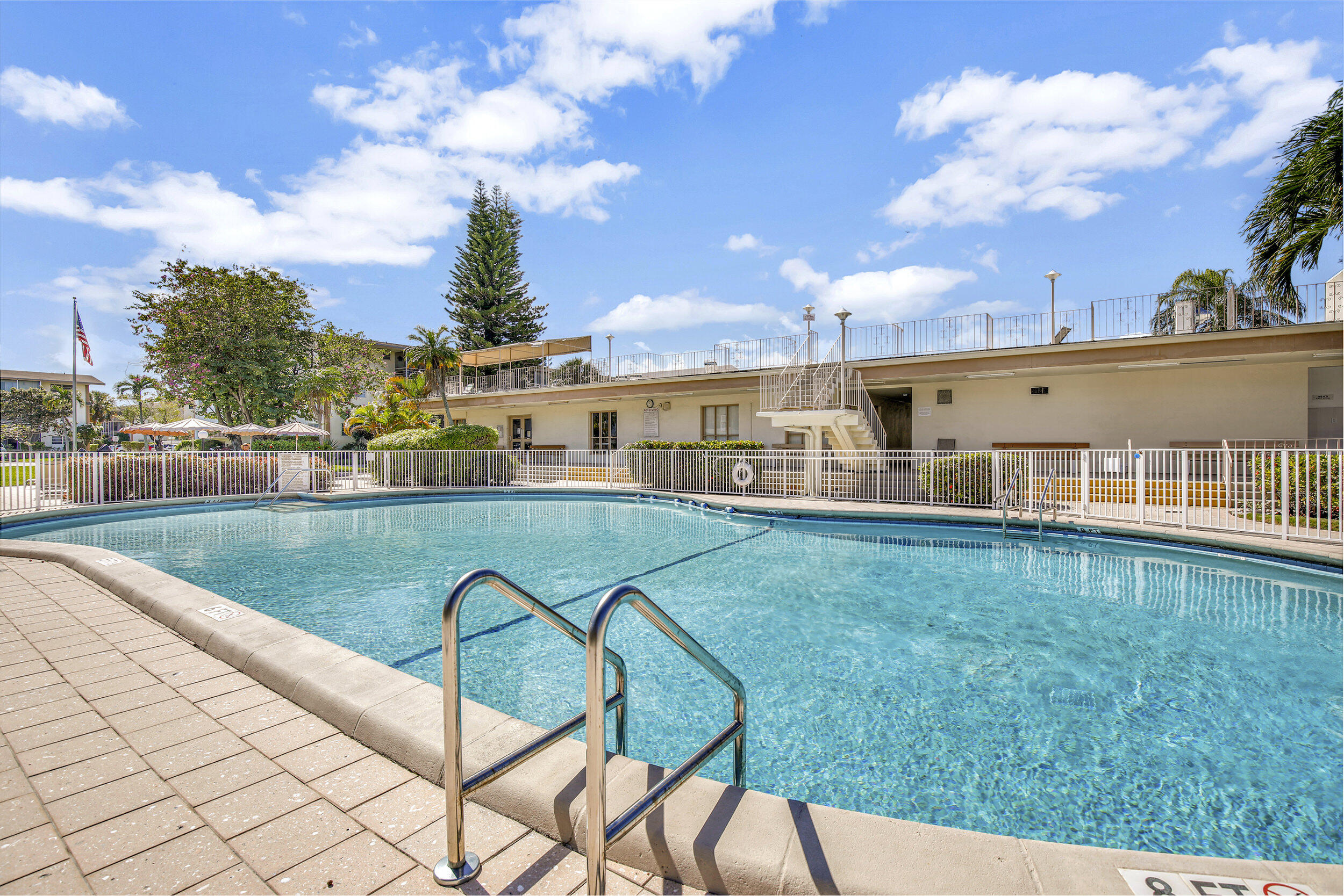 16790 NE 14th Avenue 211, Miami Unit: 211