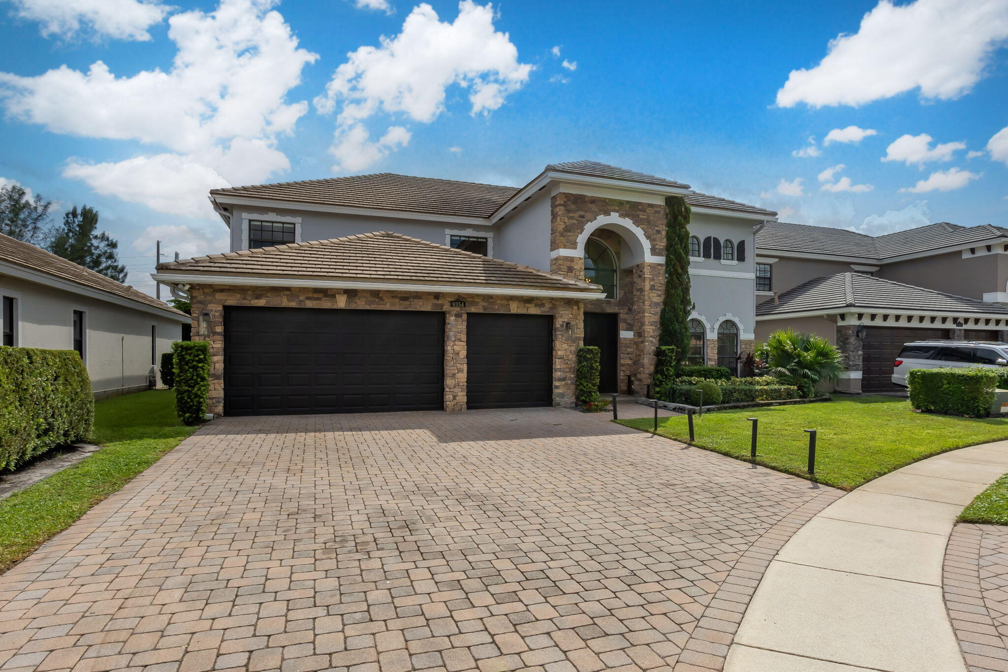9354 Equus Circle