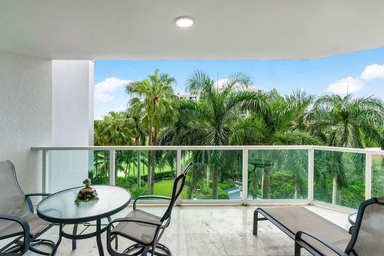 550 SE Mizner B506 Boulevard B506