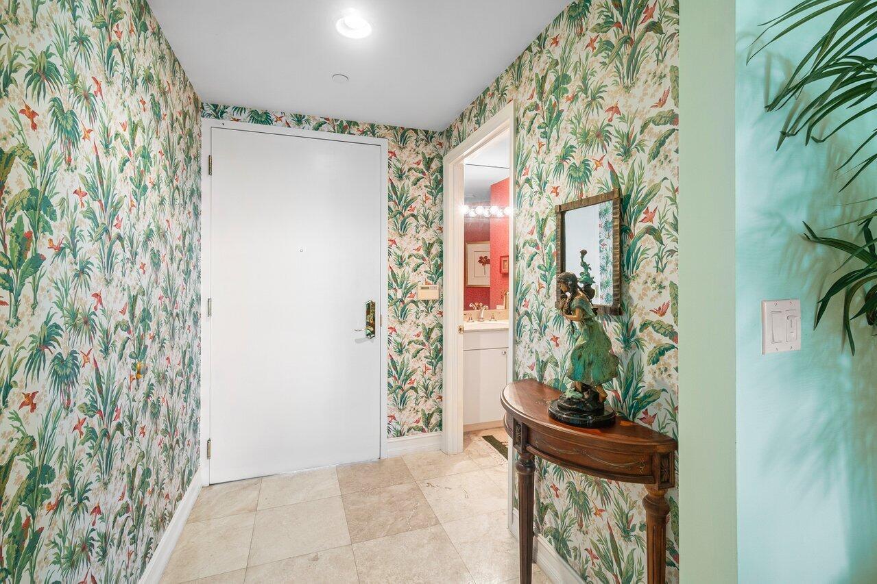 550 SE Mizner B506 Boulevard B506