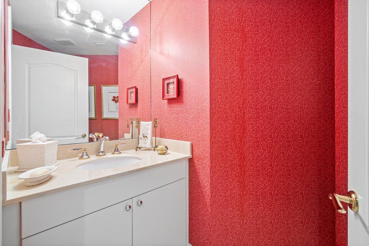 550 SE Mizner Boulevard B506