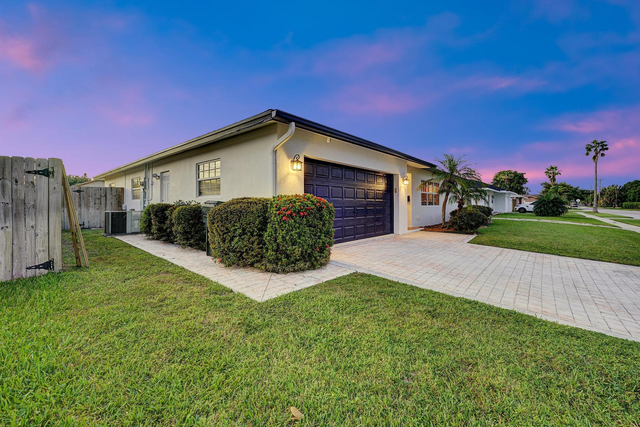 641 NW 15th Avenue