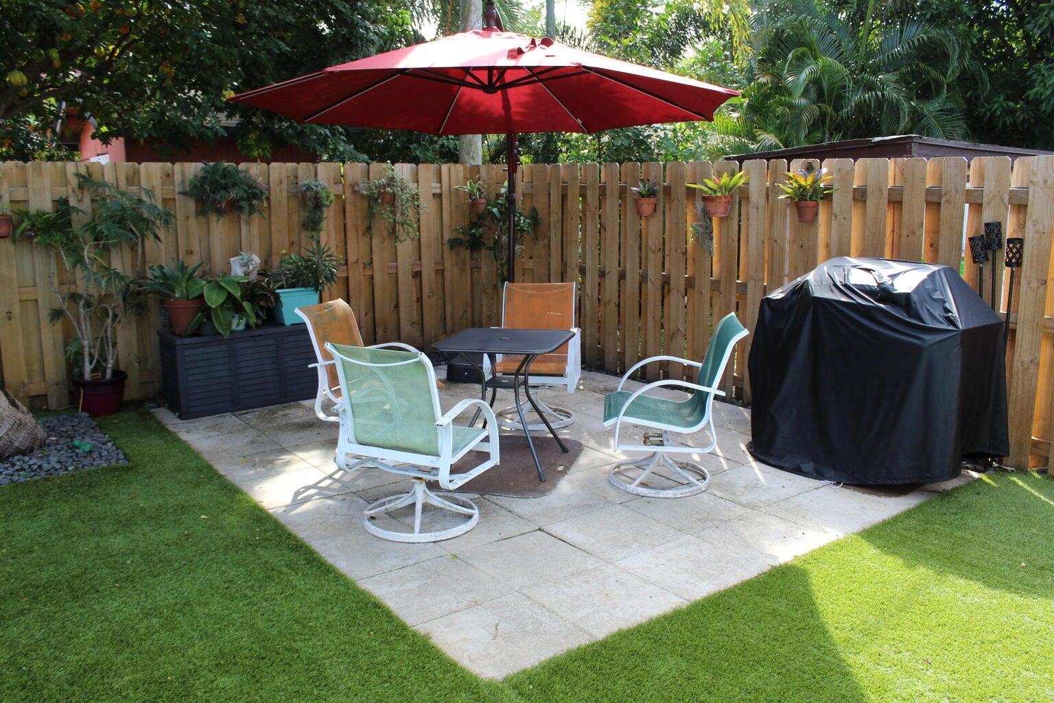 200 Lancaster Street