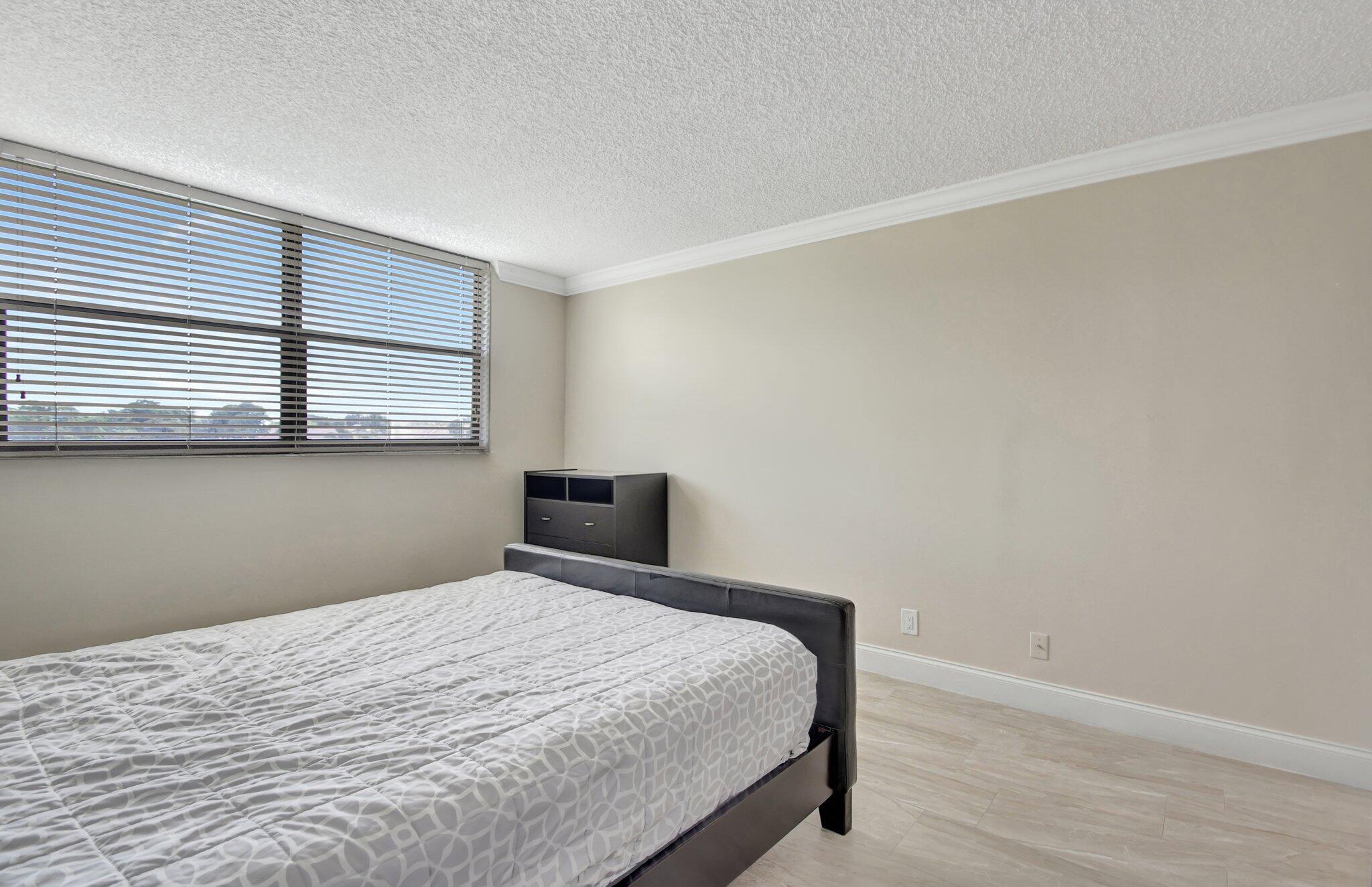 1266 S Military Trail 525