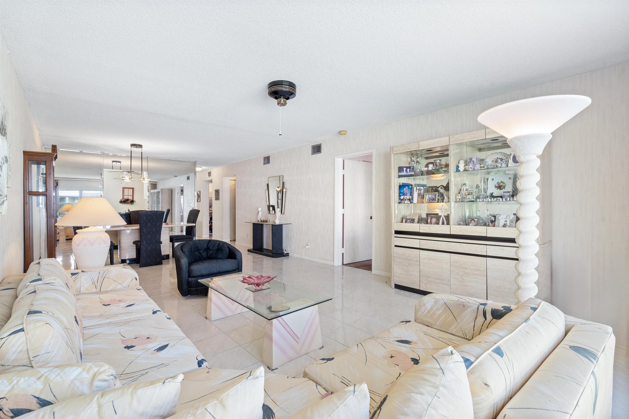 18871 Stewart Circle 4