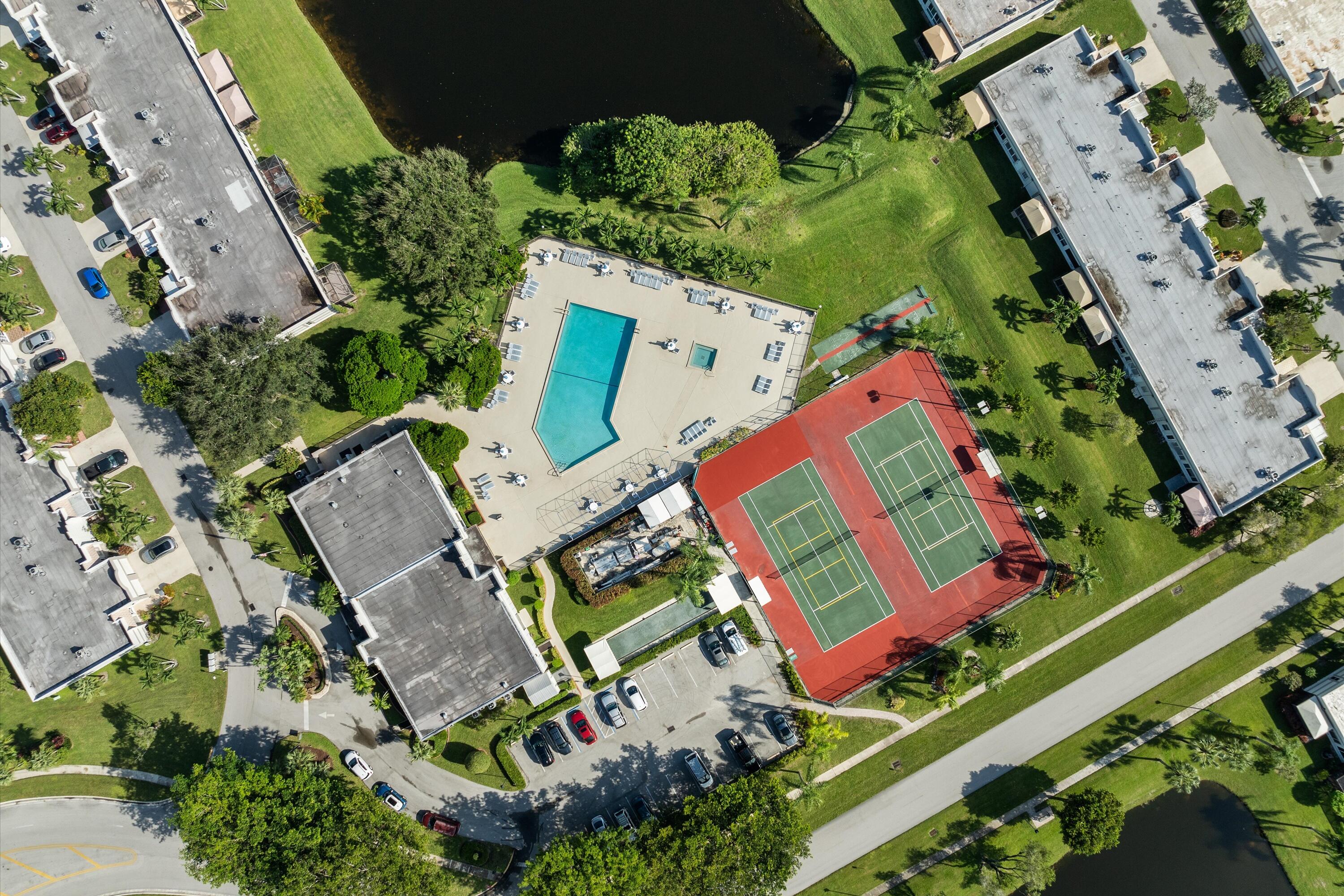 18871 Stewart Circle 4