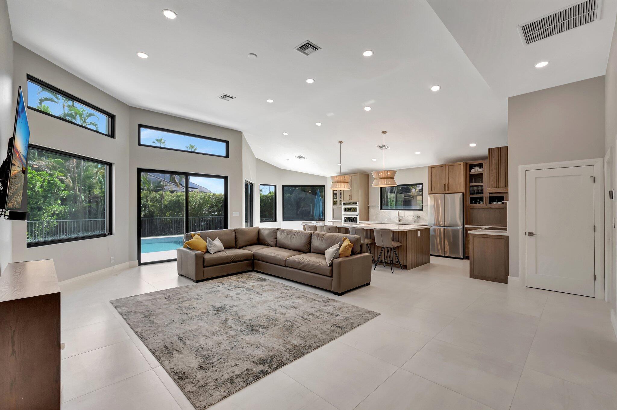 2215 NW 58th Street
