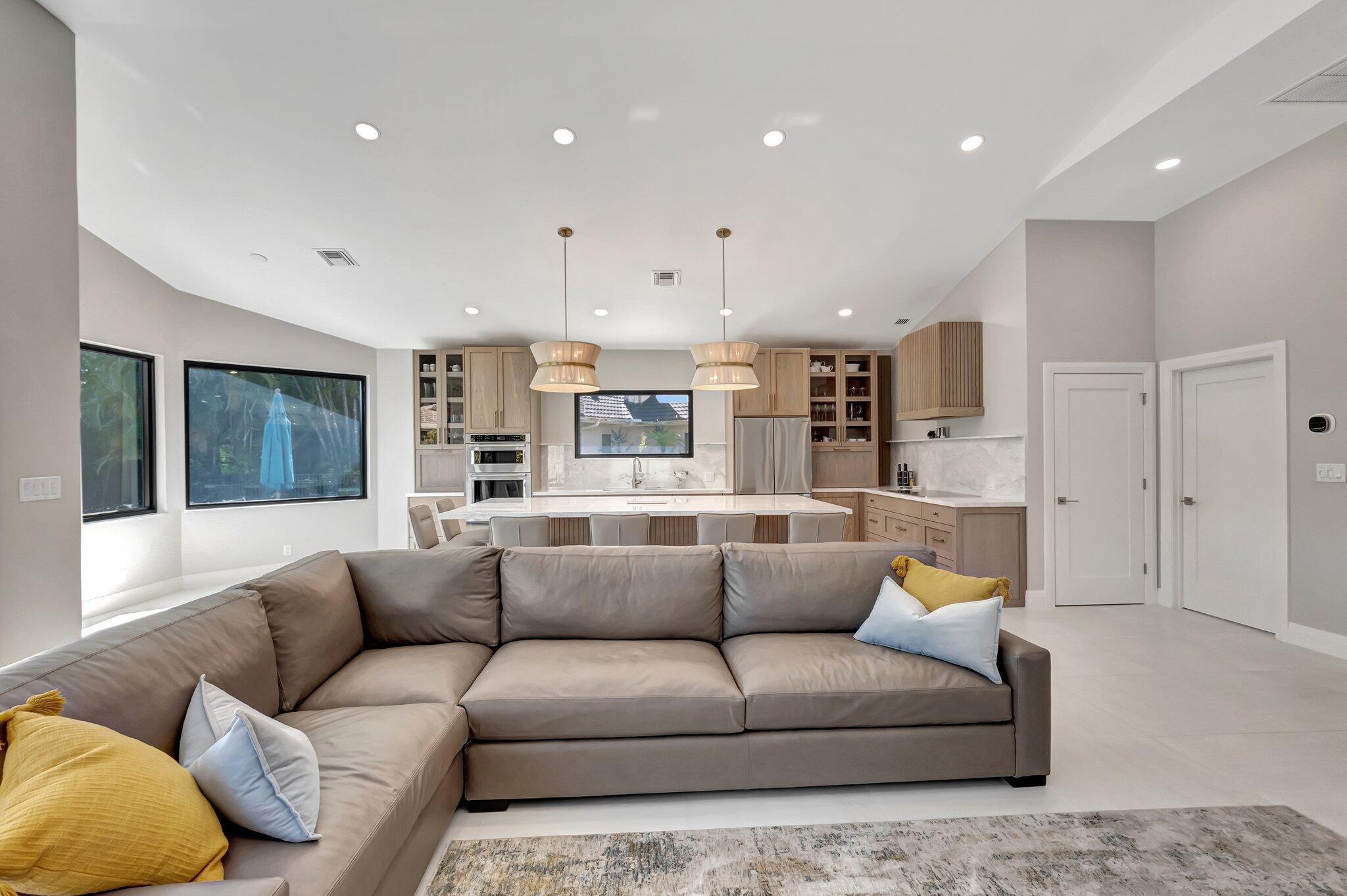 2215 NW 58th Street