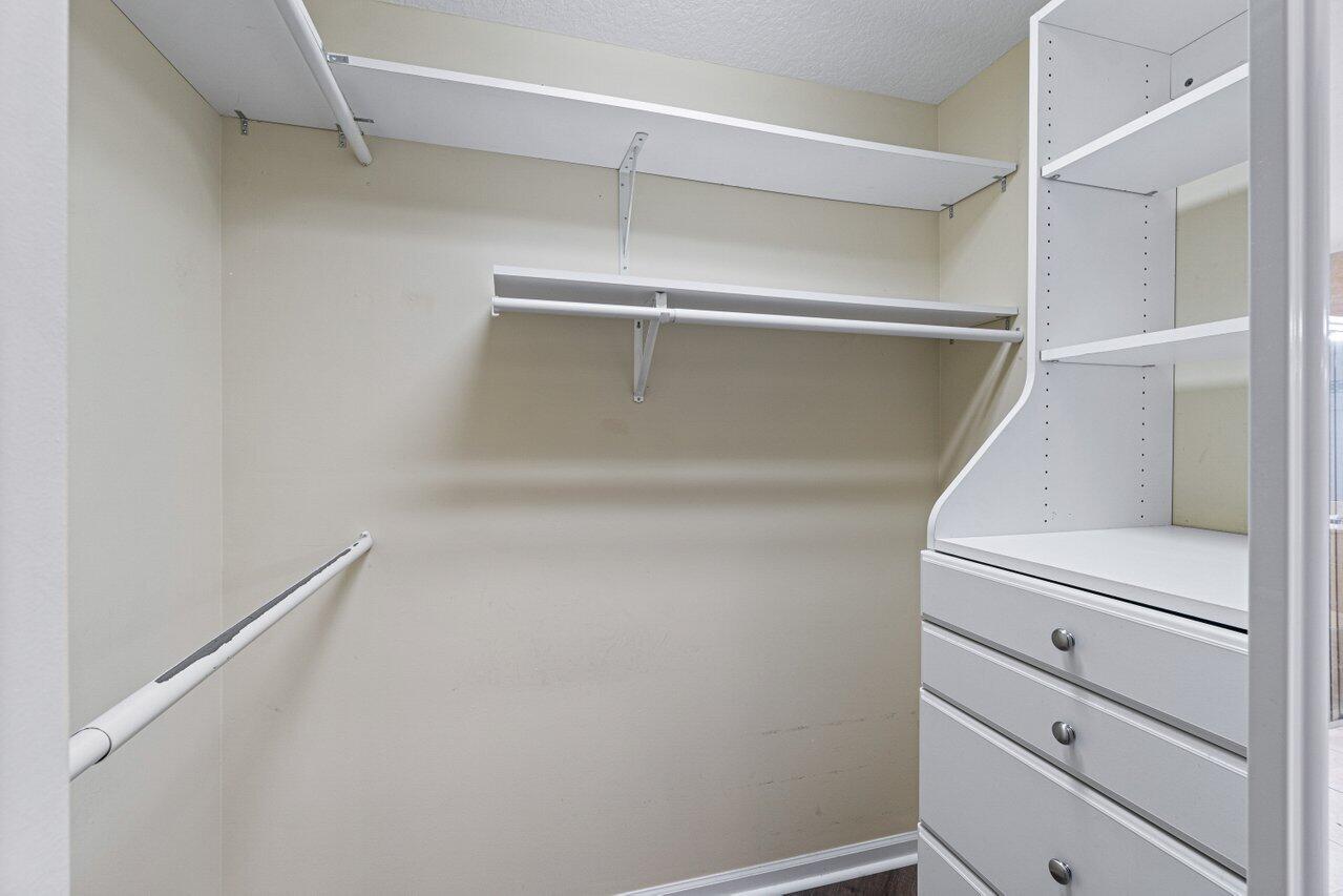 7916 Seagrape Shores Drive ()