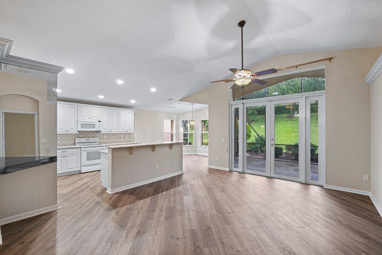 7916 Seagrape Shores Drive ()