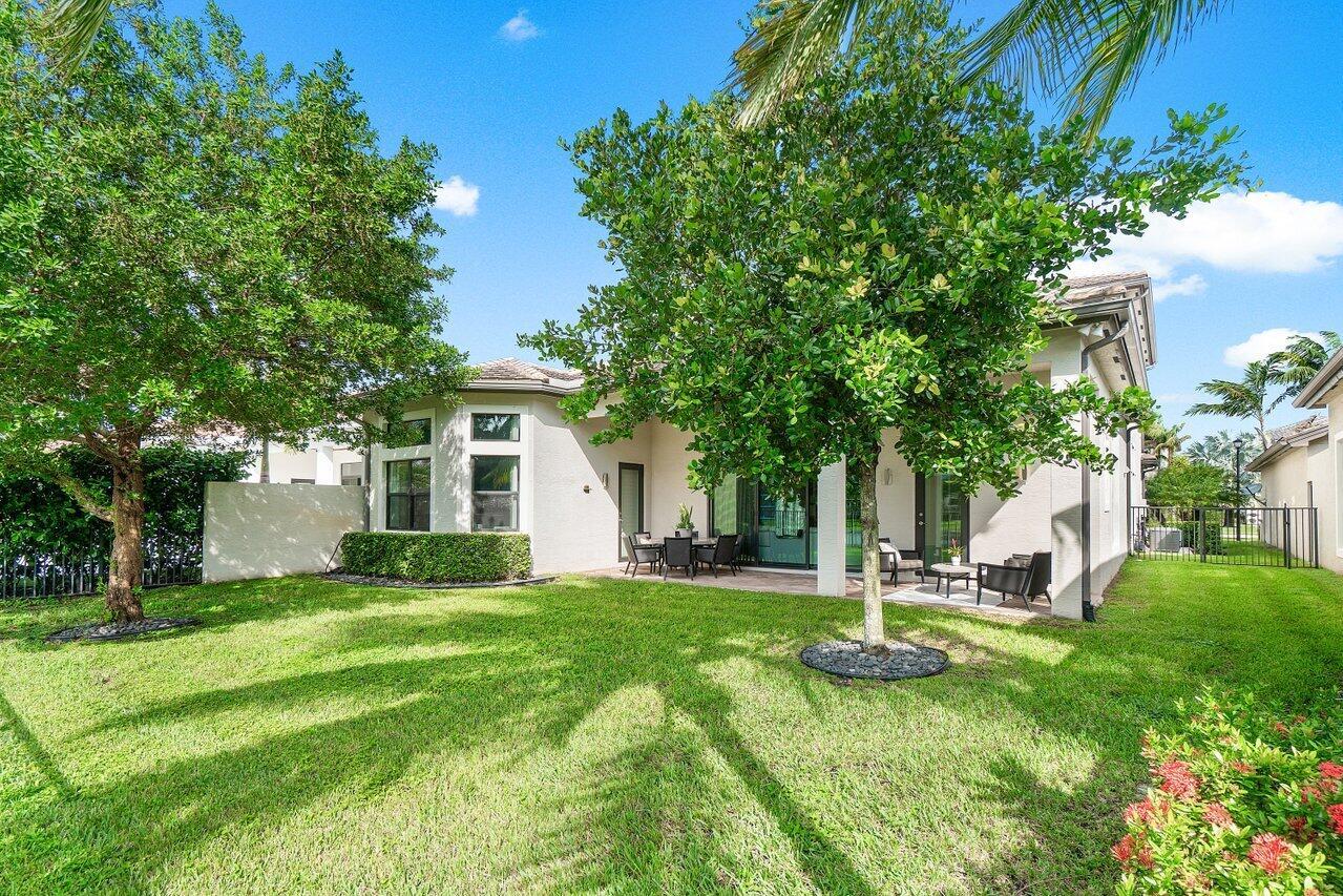 9736 Vitrail Lane