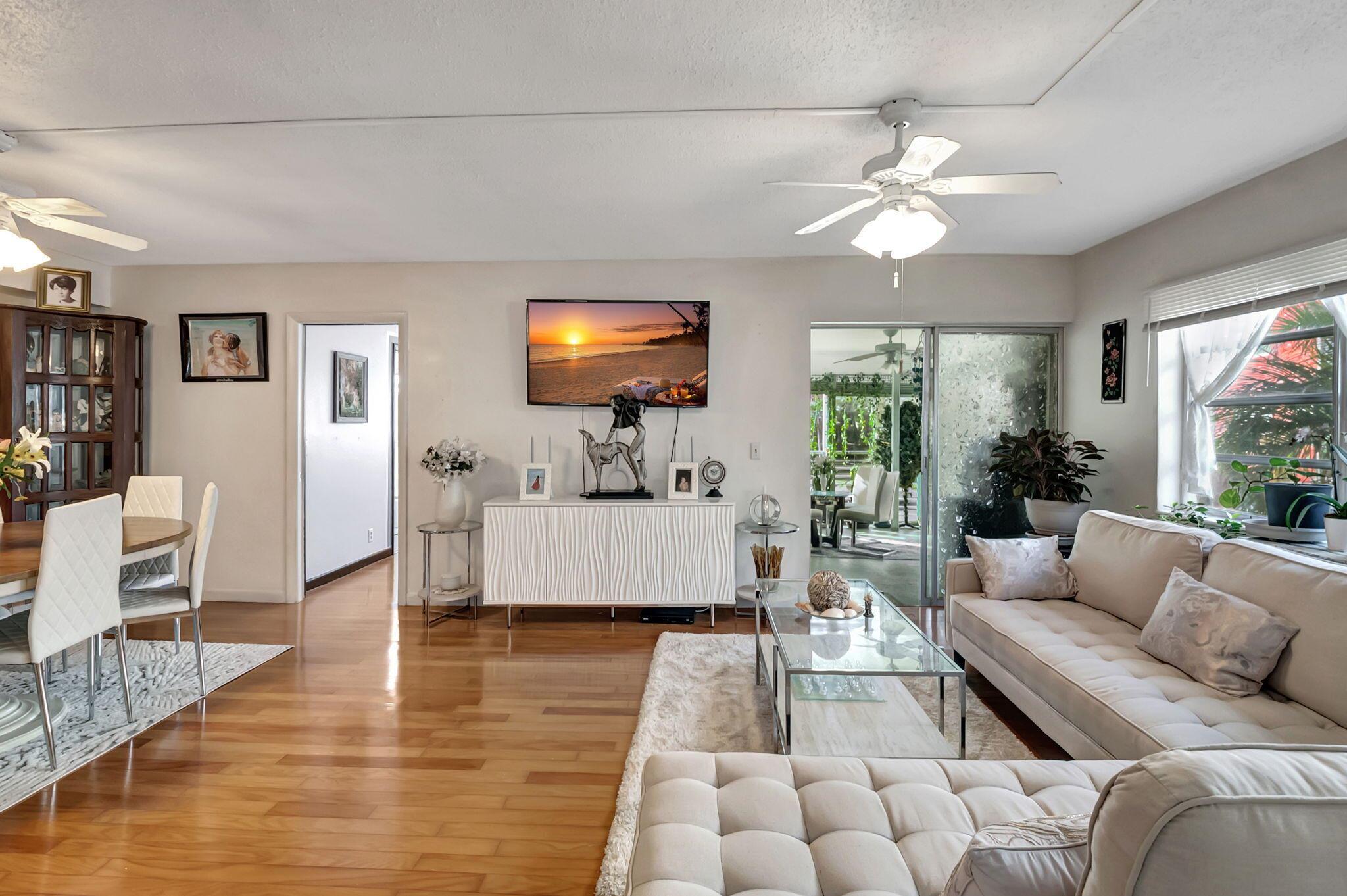 25 SE 13th Street B1