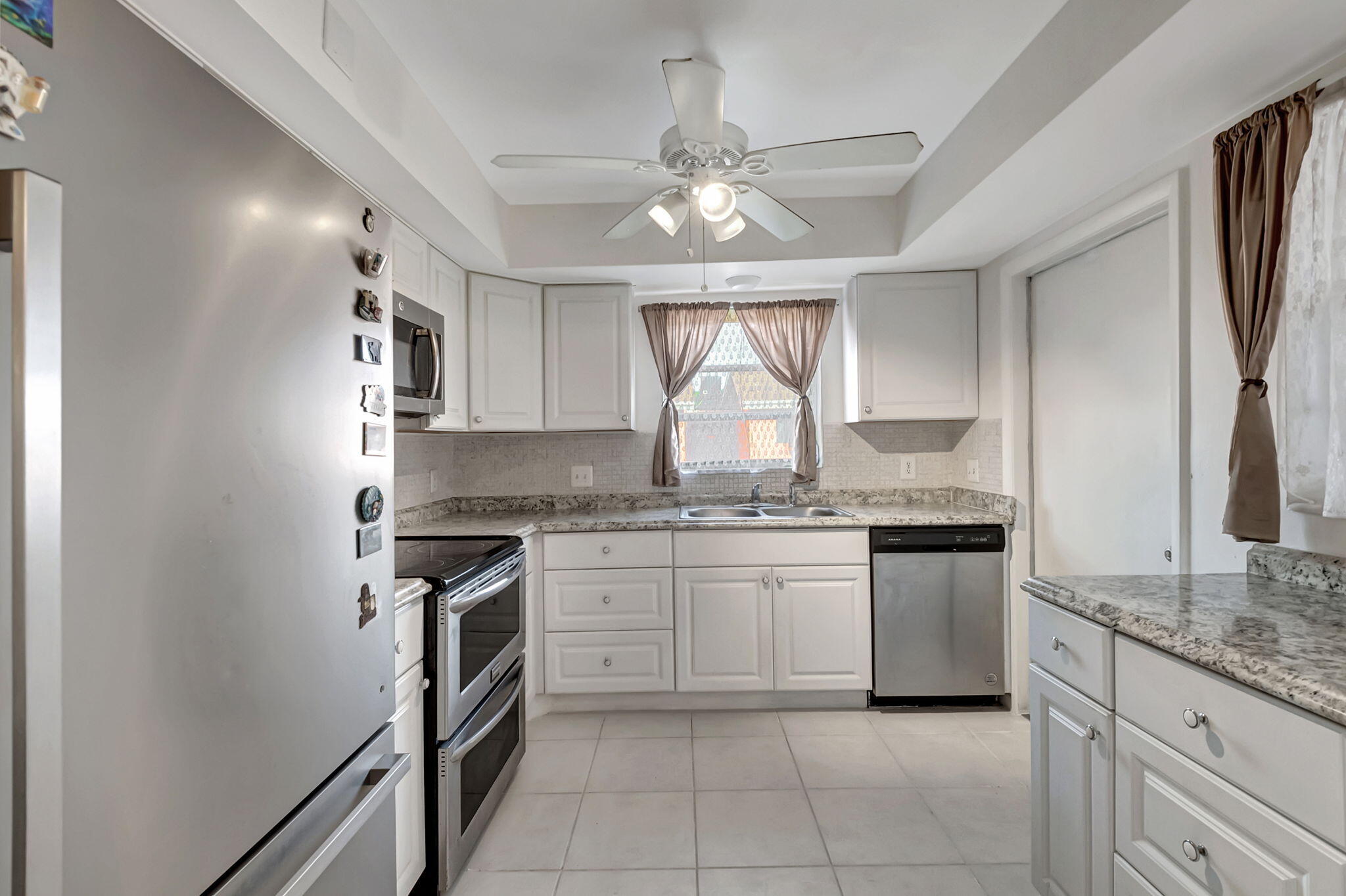 25 SE 13th Street B1