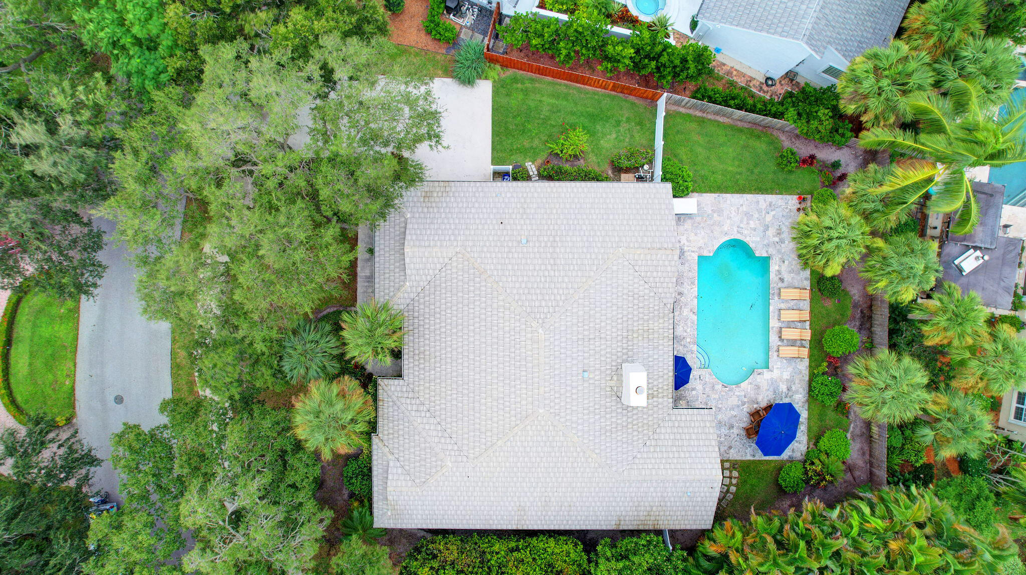 2773 Hampton Circle S