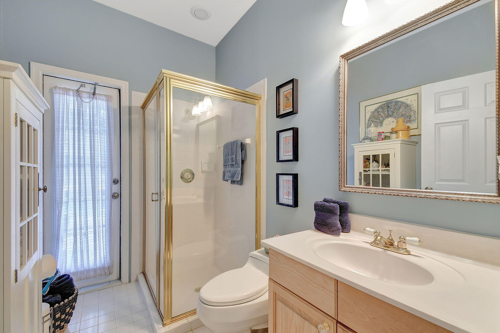 2773 Hampton Circle S