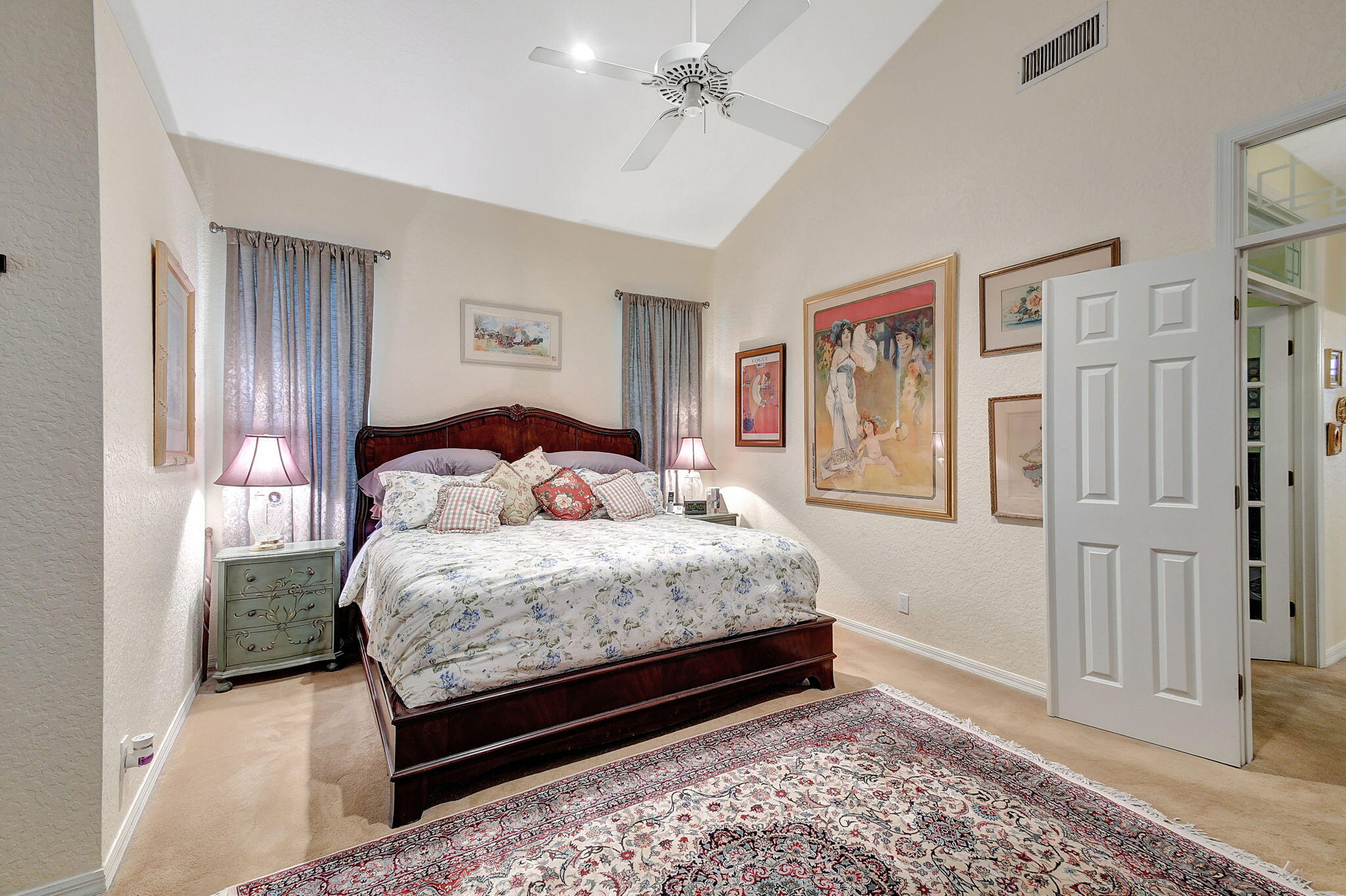 2773 Hampton Circle S