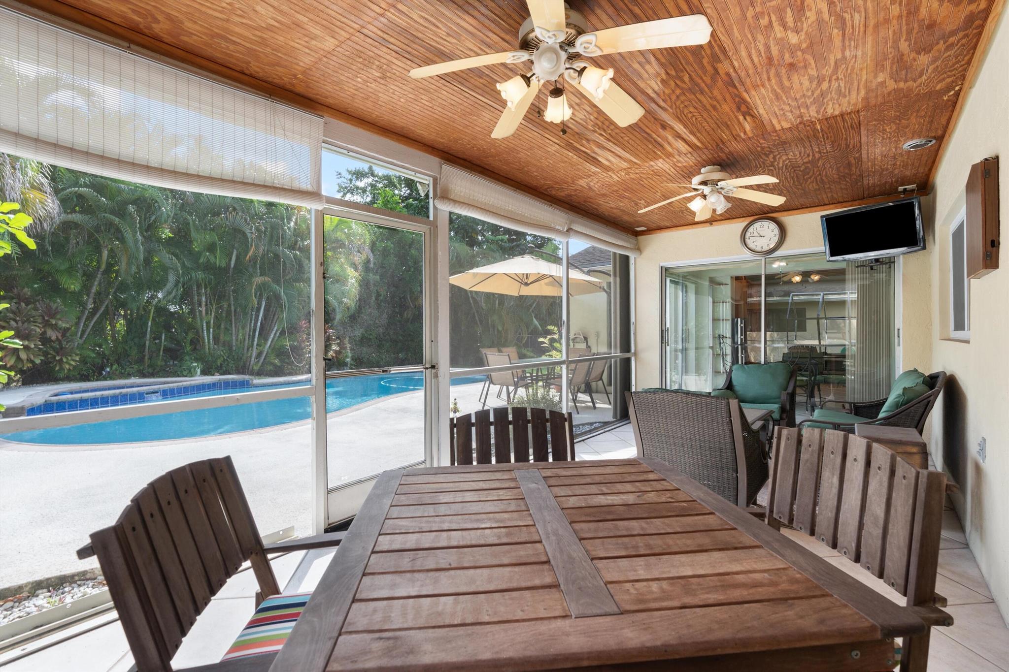 2667 Coral Hills Drive