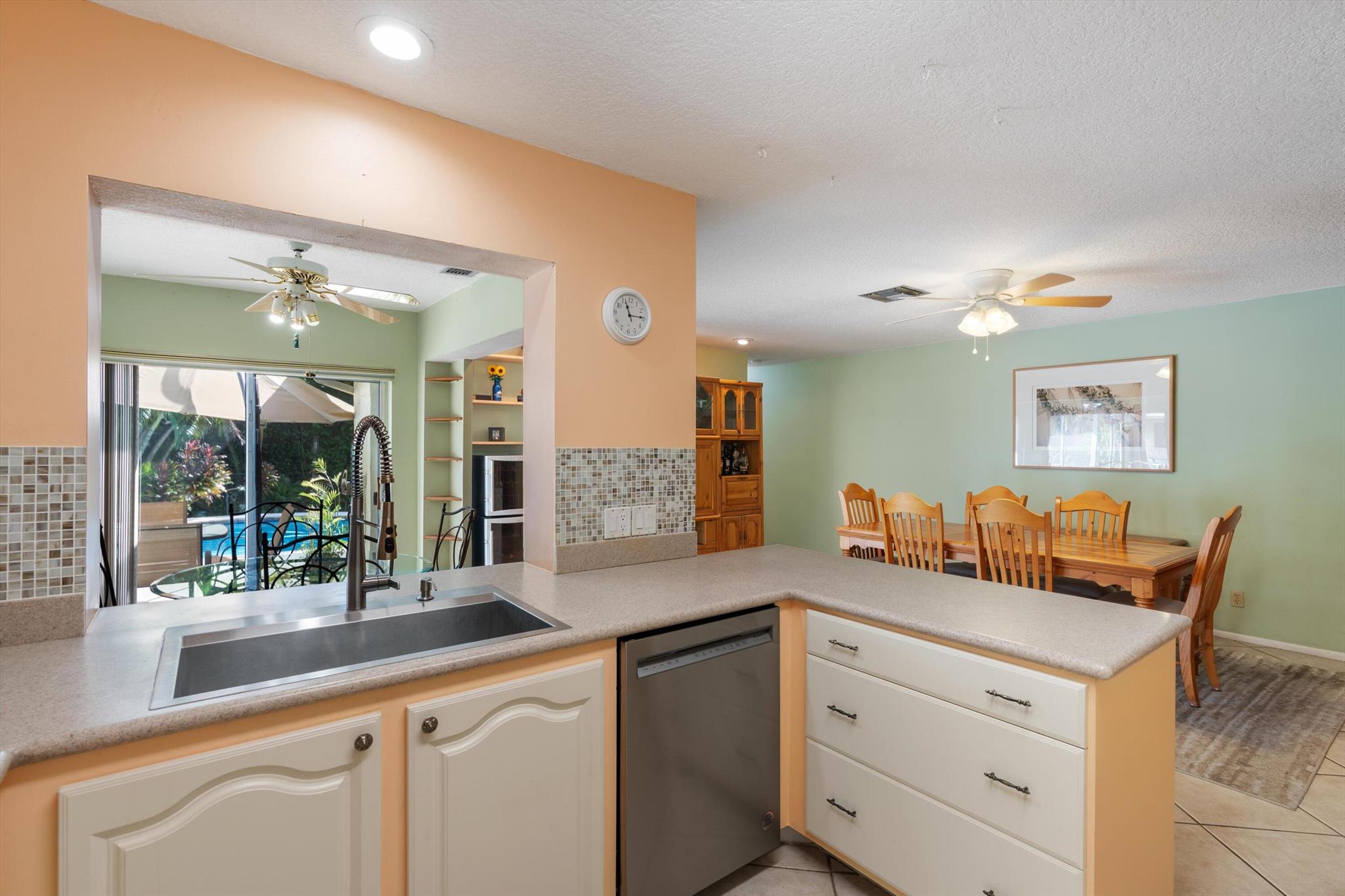 2667 Coral Hills Drive