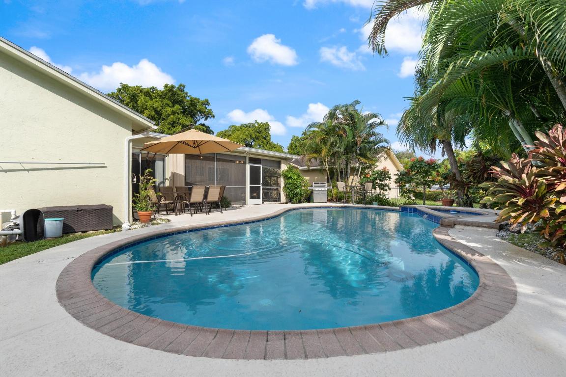 2667 Coral Hills Drive