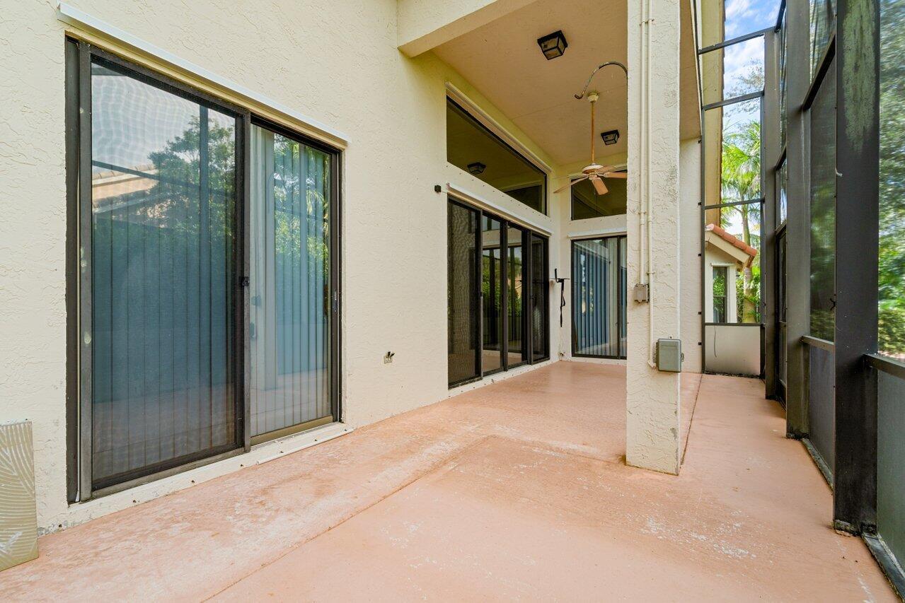 22272 Holcomb Place ()