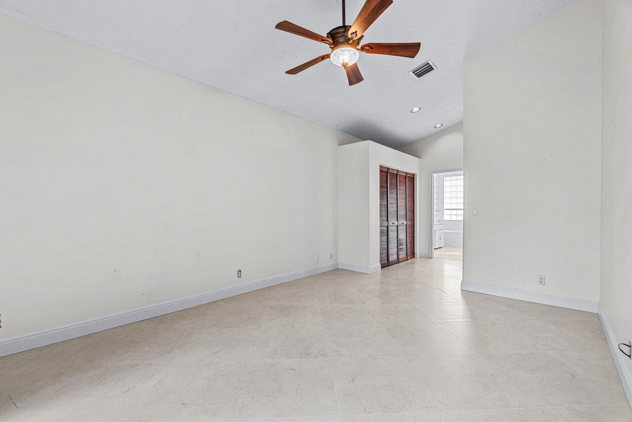 22272 Holcomb Place ()