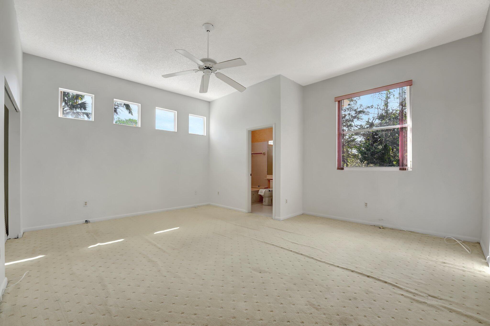 5377 NW 80th Terrace