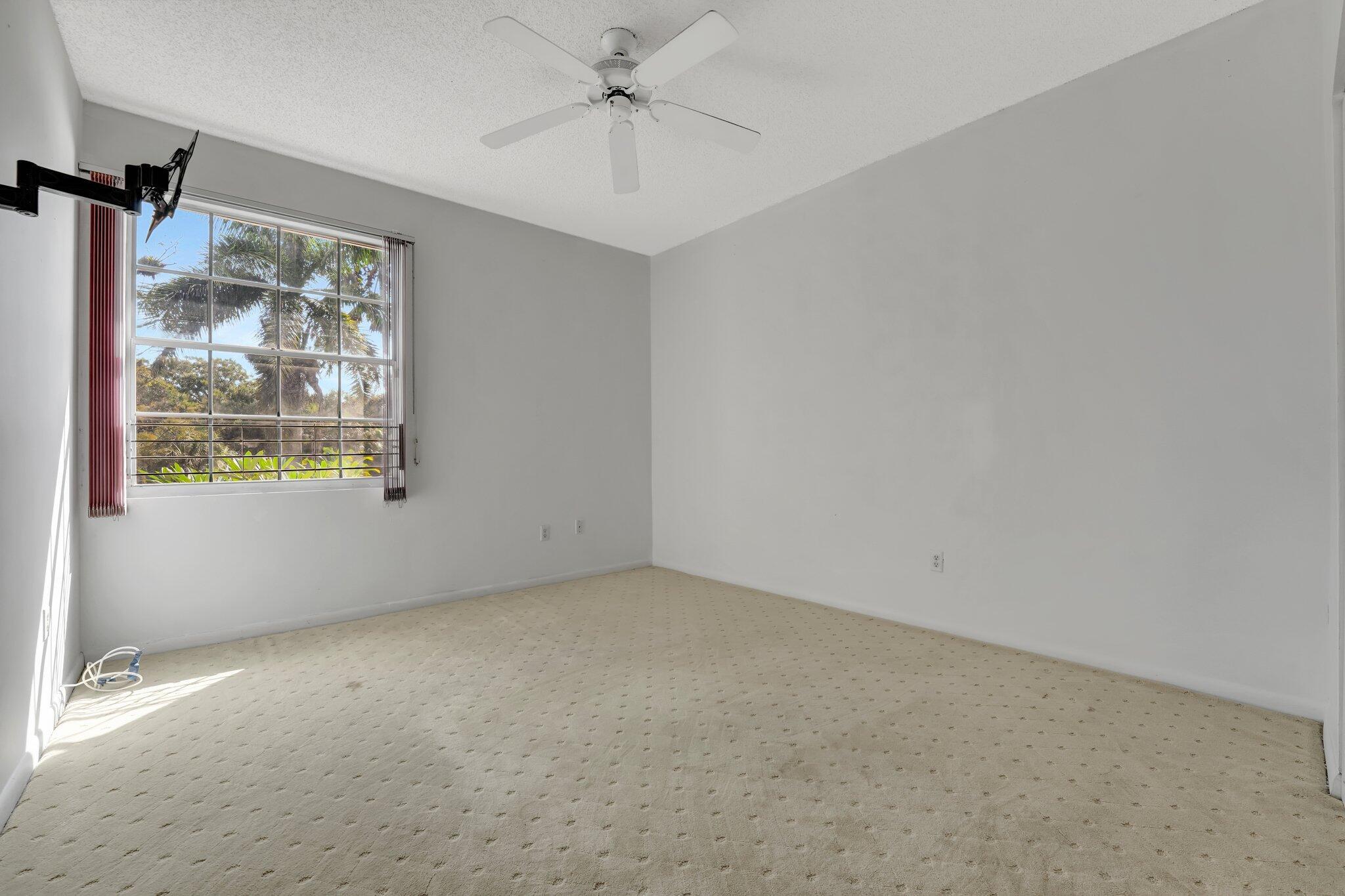 5377 NW 80th Terrace