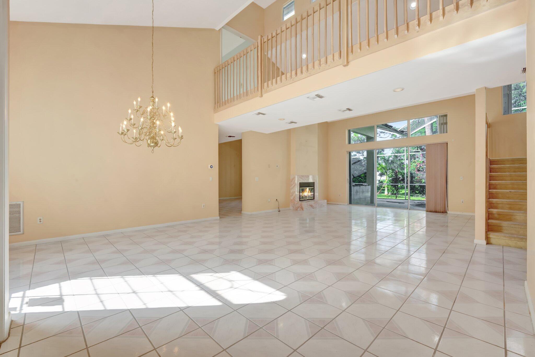 5377 NW 80th Terrace